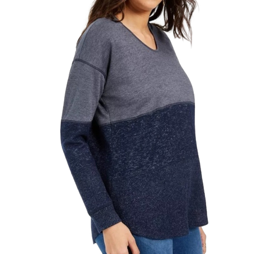 217. WOMENS STYLE & CO. XL DETAIL TOP - Picture 3 of 8
